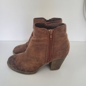 Women's brown ankle booties